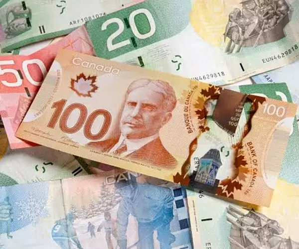 Dollars canadiens