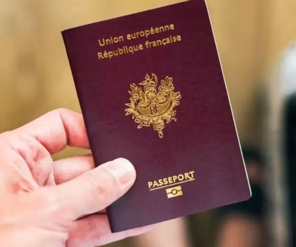 Passeport français